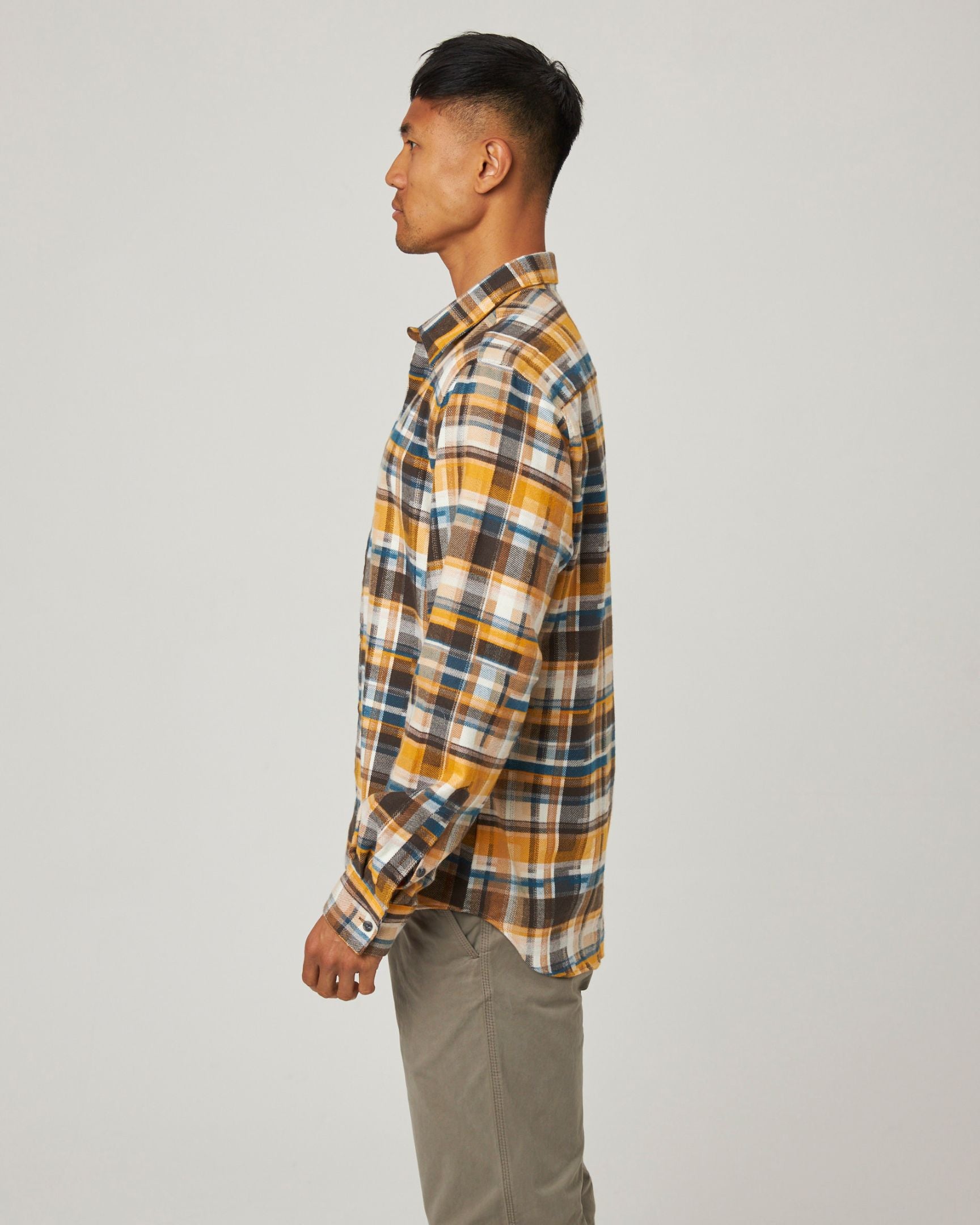 Image of model wearing Farley Shirt. Model is 6ft1in, chest size 38in and wearing size Large