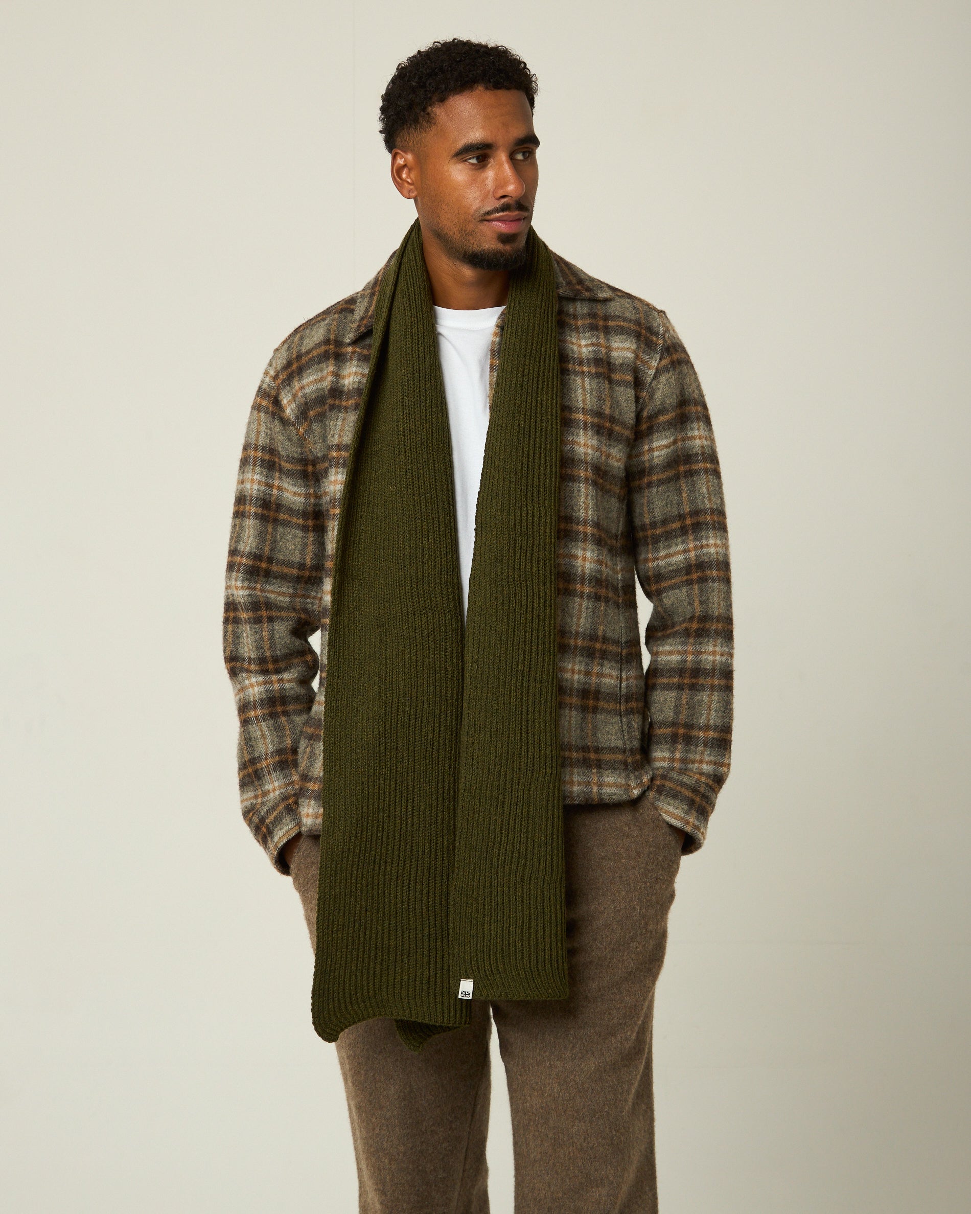 Image of model wearing Porter Ribbed Scarf. One Size 